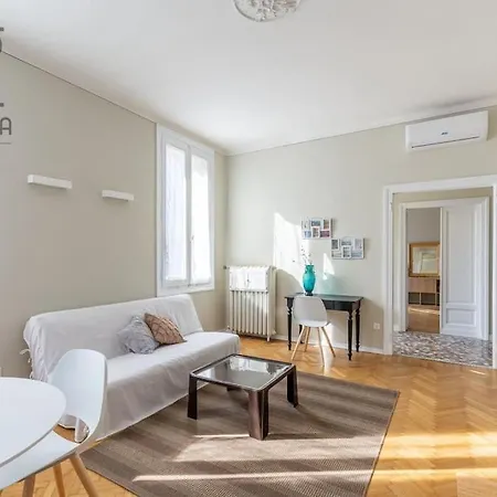 Vittoria Apartments: Viale Dante Lejlighed *