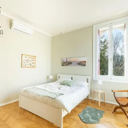 Vittoria Apartments: Viale Dante Vicenza