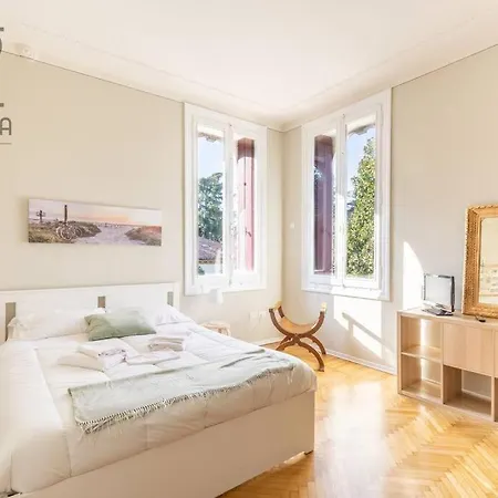 Vittoria Apartments: Viale Dante Apartamento